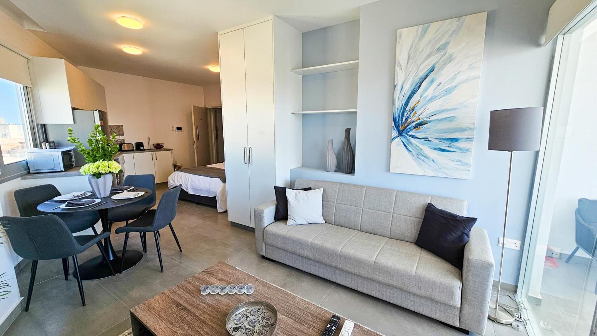 Sealife Citycenter Residences 라르나카 외부 사진