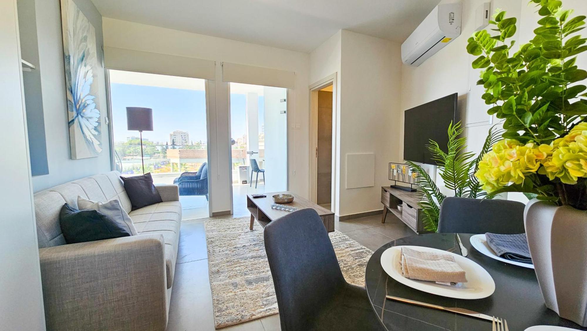 Sealife Citycenter Residences 라르나카 외부 사진
